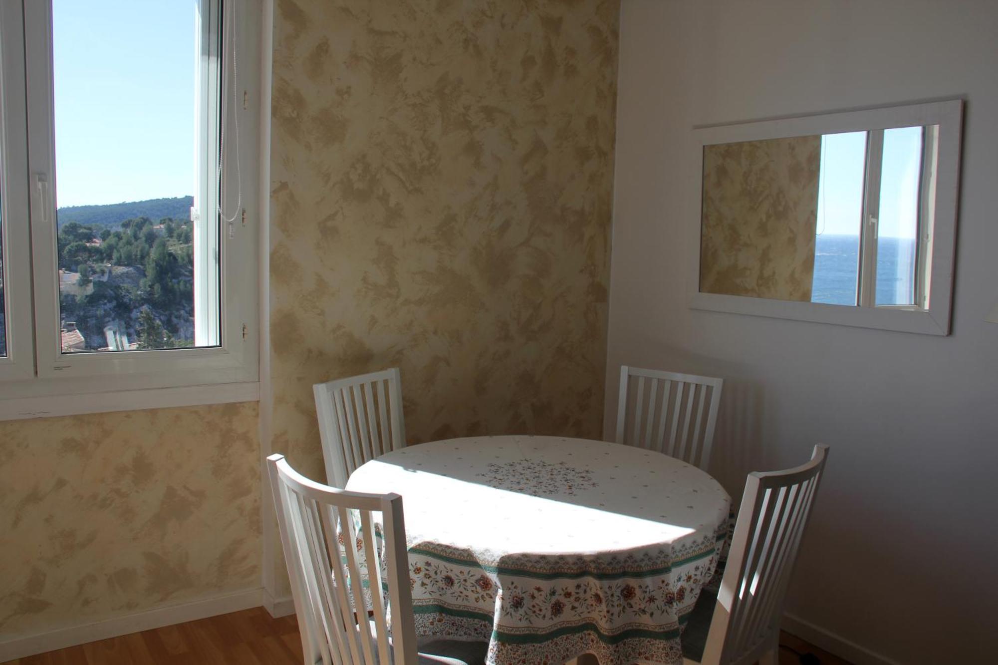 Picouveau Apartment